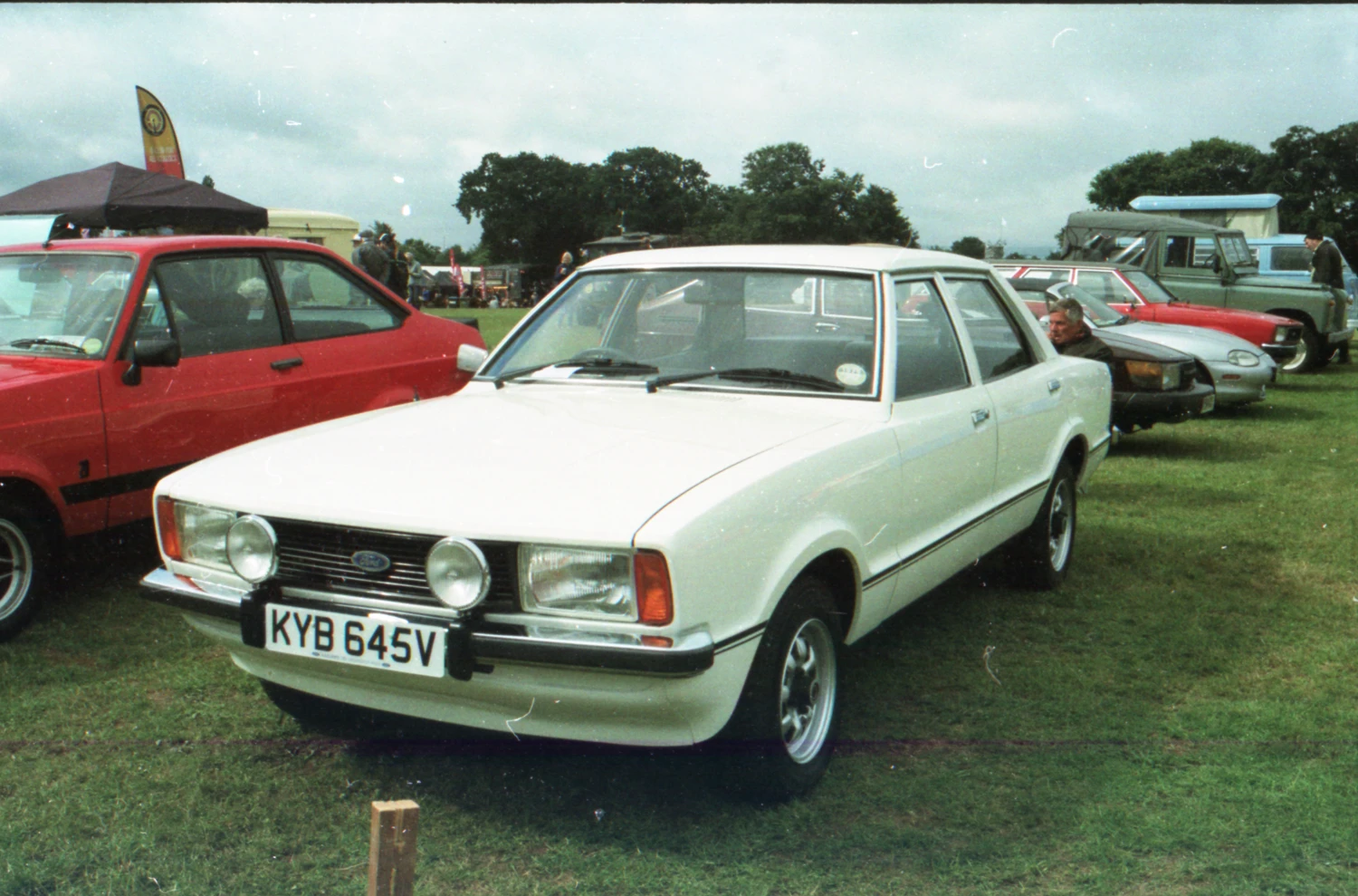 Ford cortina shot on Kodak UltraMax 400 with a Nikon F501, by Mikey M