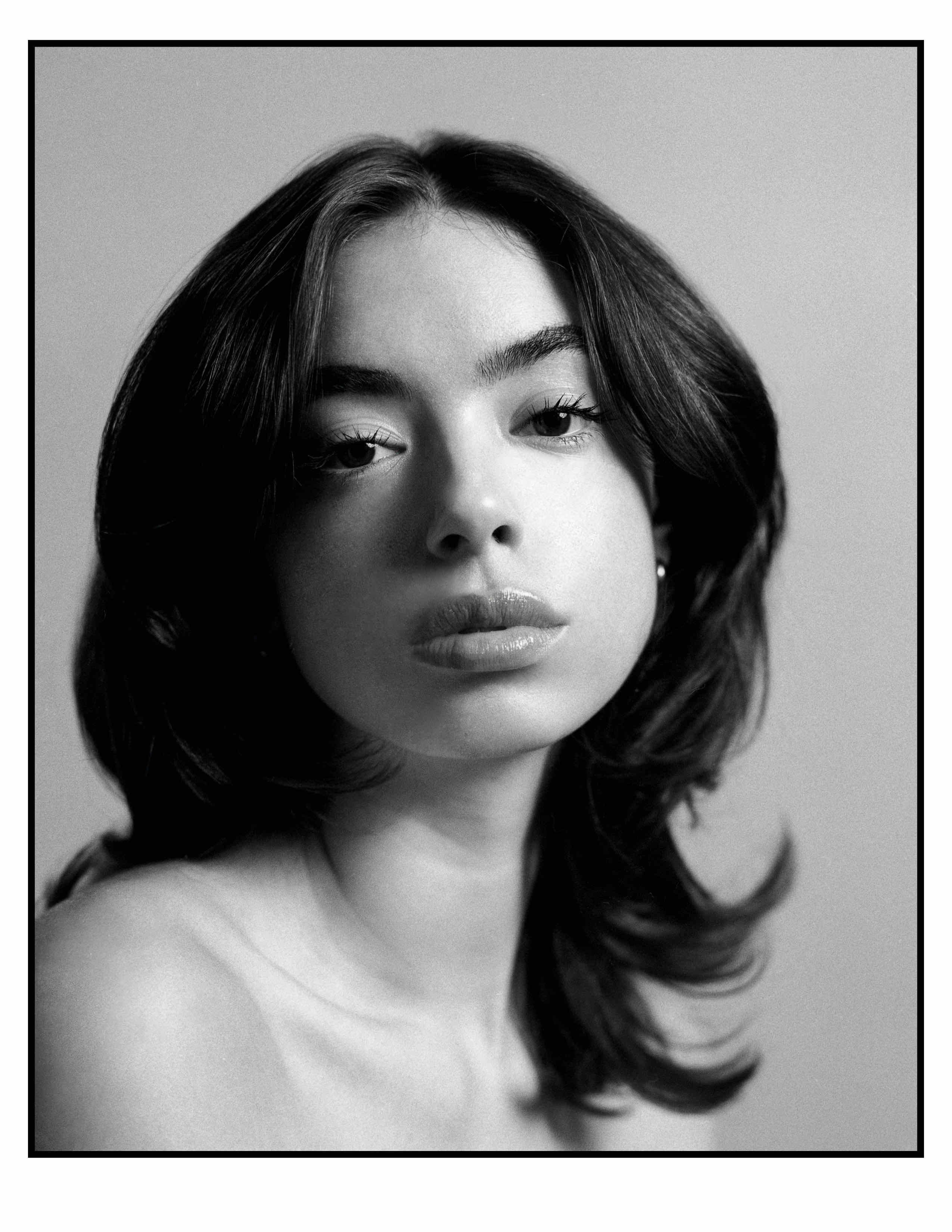 Lady Grey shot on Lomography Lady Grey 400 with a Mamiya RZ67 Pro II, by Brandon J Stjean