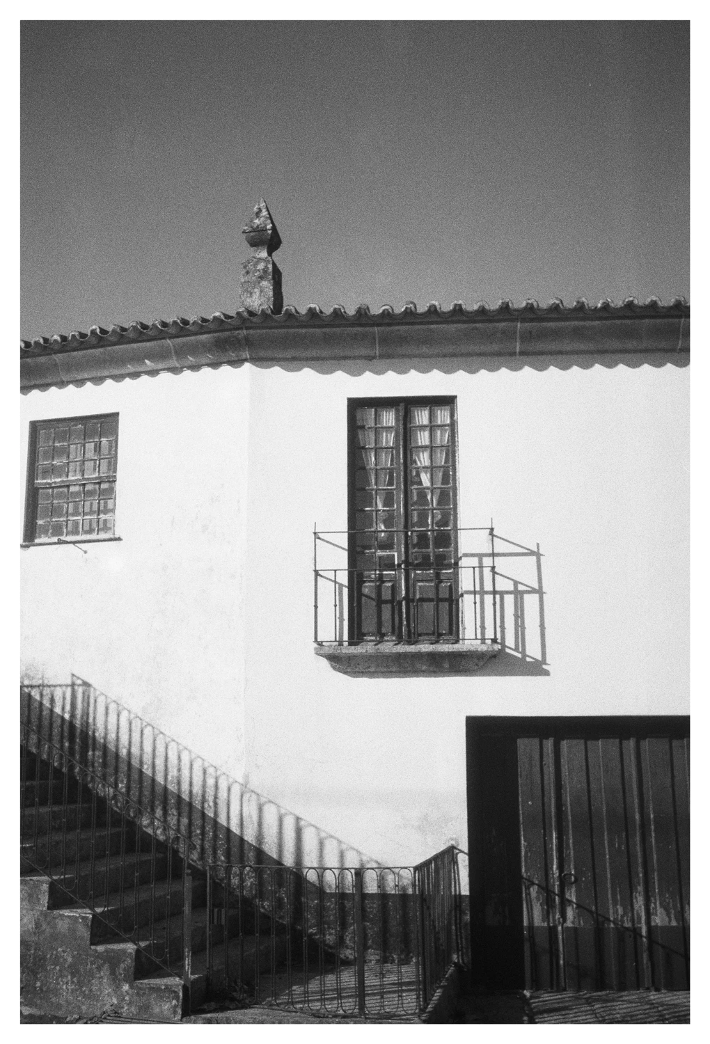 Rural Portugal shot on Foma Fomapan 400 Action with a Canon Prima BF-80, by António Teixeira