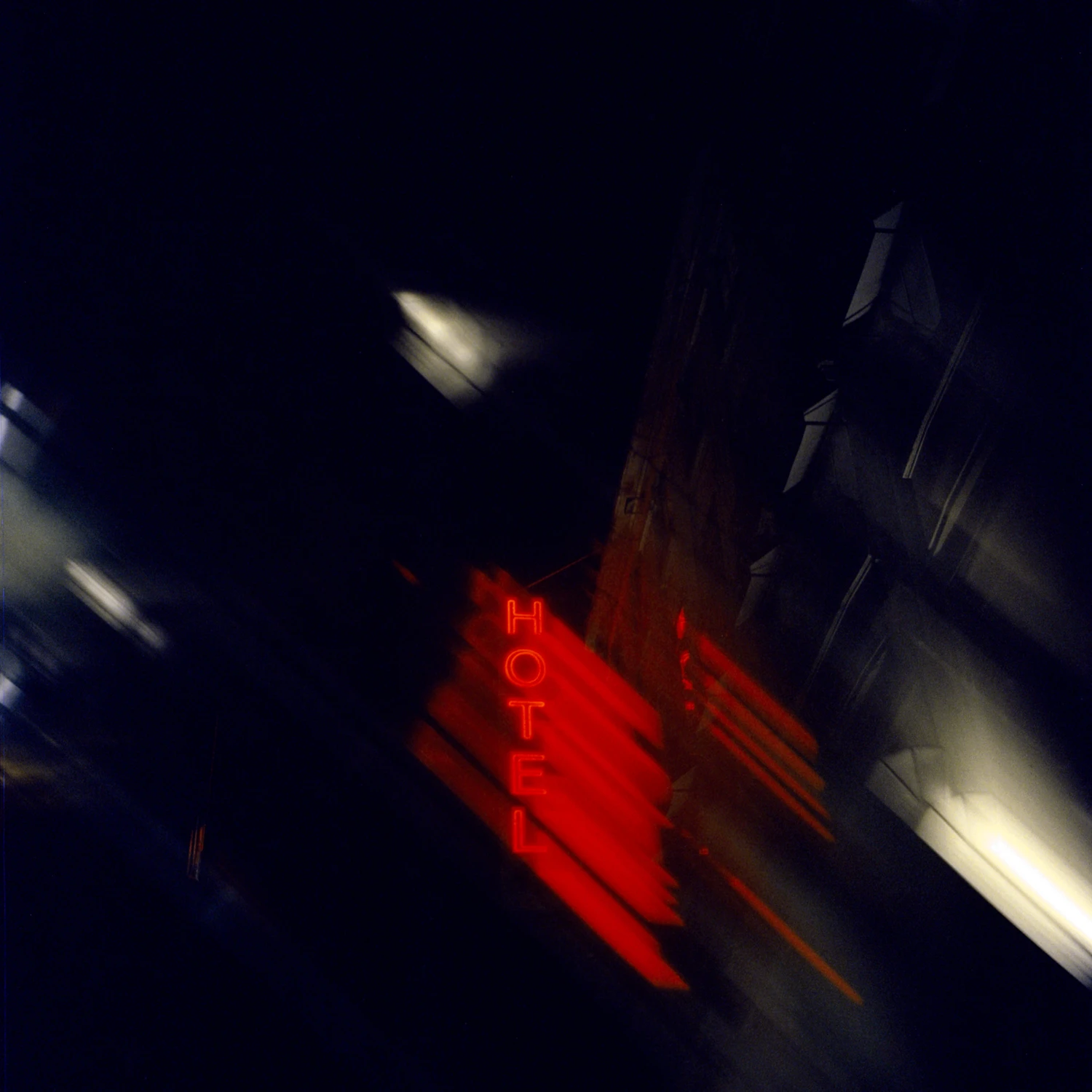 Hôtel shot on Cinestill 800T with a Seagull 4A, developed at Photo Devert, by Art.gentique