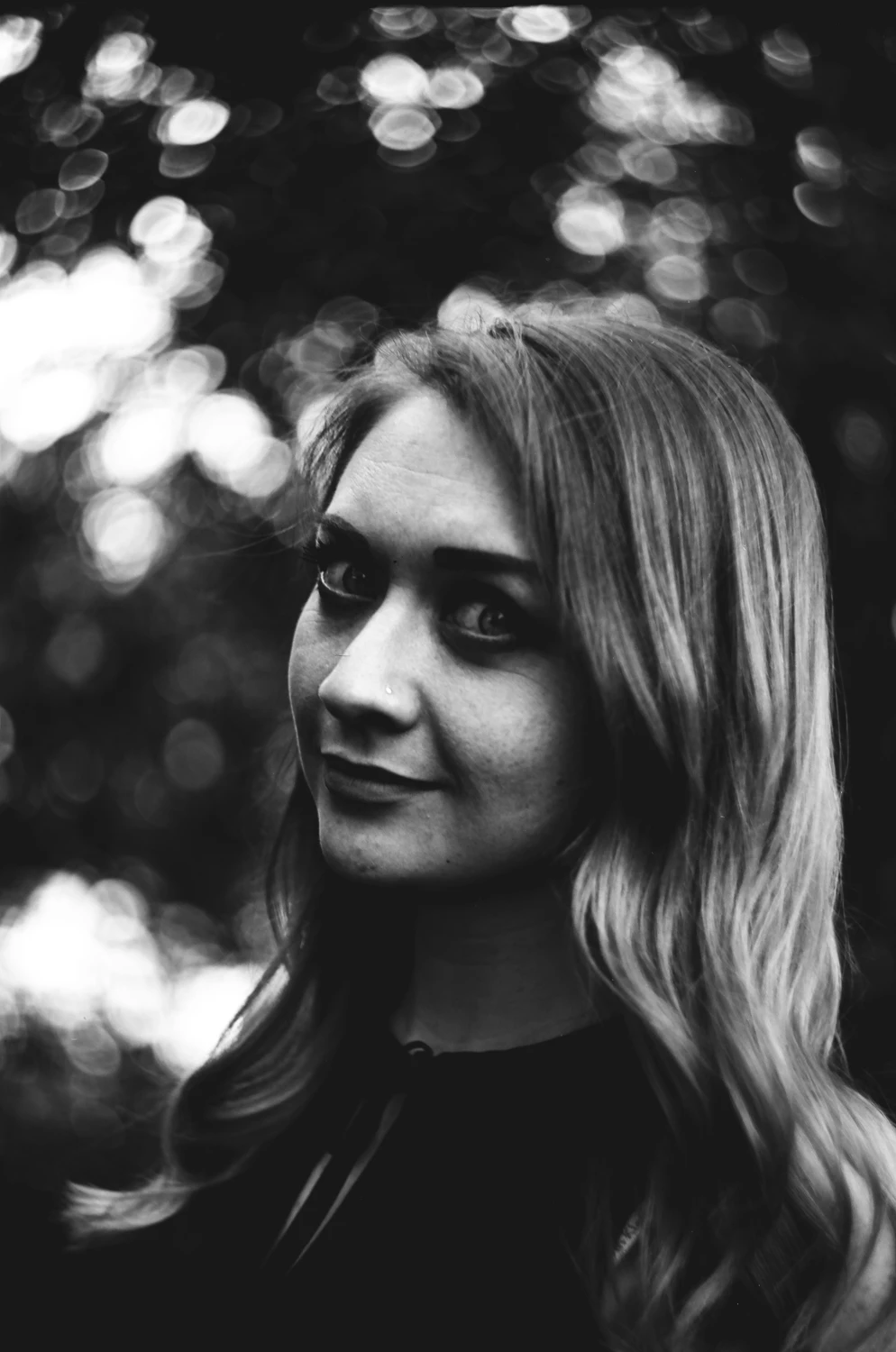 Adèle shot on Lomography Fantome Kino 8 with a Canon AT-1, by Andrew