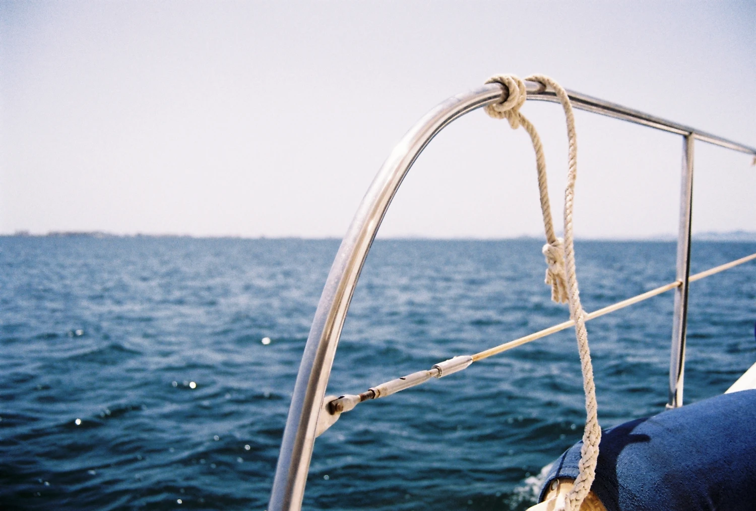 Sailing in Mar Menor shot on Kodak ColorPlus 200 with a Exakta HS-10, by Tipsy