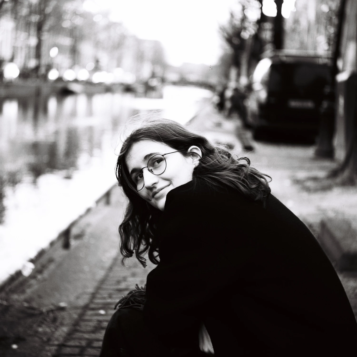 Ams shot on Rollei Retro 400S with a Yashicaflex, developed at Mori Film Lab, by Luca Mulkens