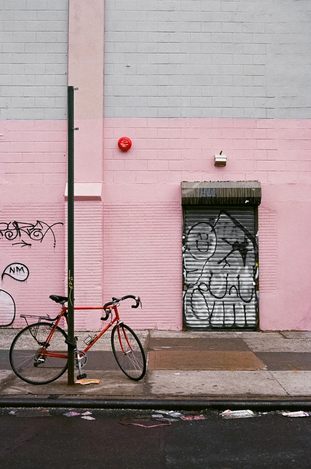 neapolitan shot on Kodak UltraMax 400 with a Leica R6.2, by Zach Nicholson