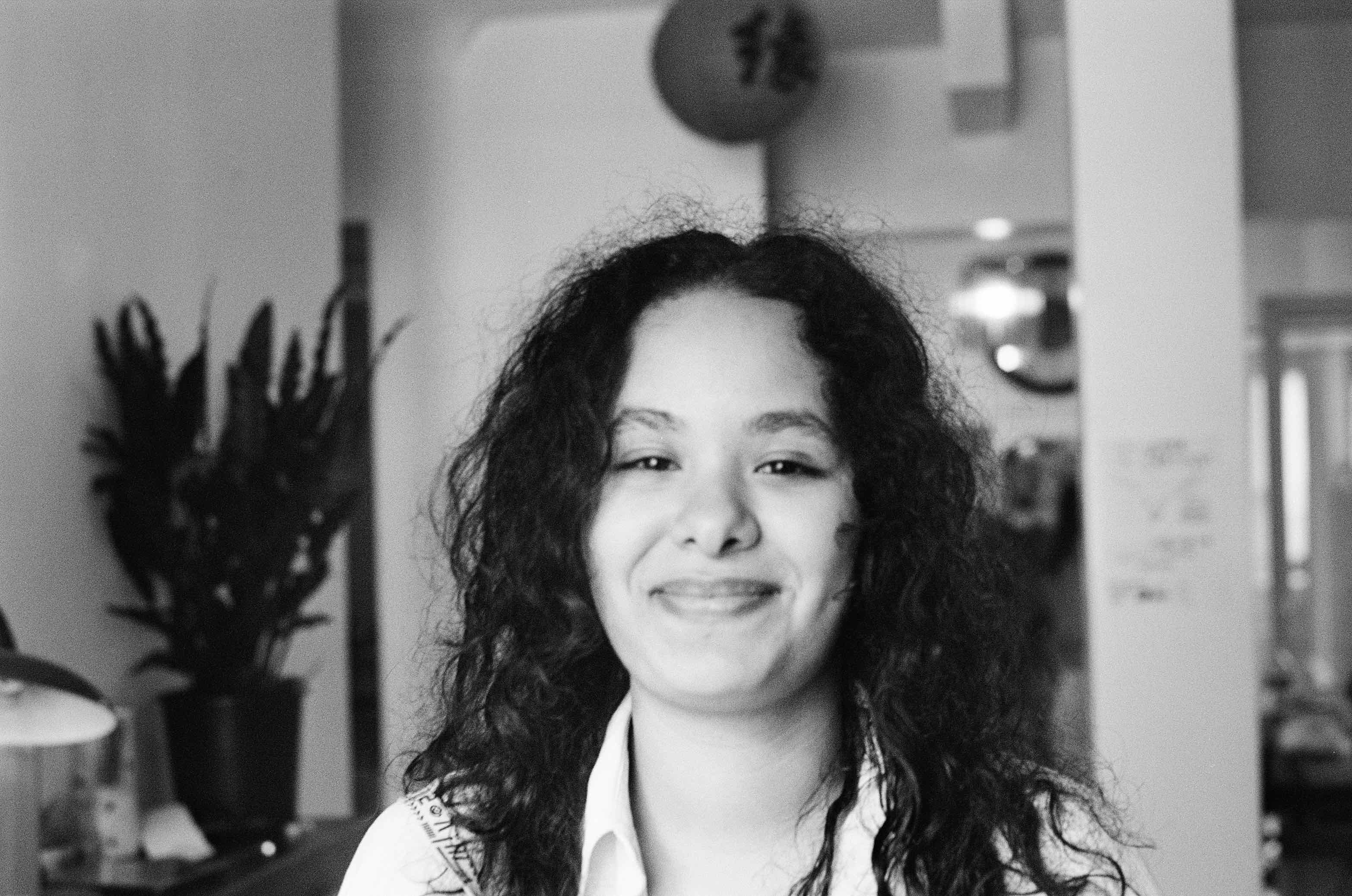 K shot on Ilford XP2 Super 400 with a Chinon CM-5, developed at Négatif+, by Louison