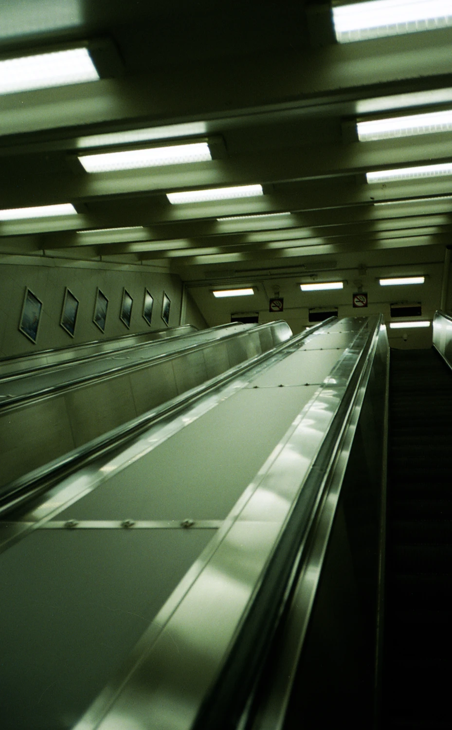 jacob's ladder shot on Kodak Gold 200 with a Yashica T AF, by boyintheshell