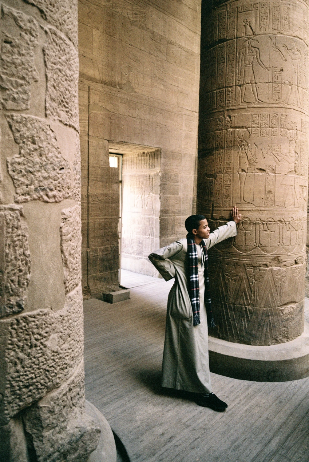 A Break at Philae Temple shot on Fujifilm FujiColor C100 with a Voigtländer Bessa R4A, by Richard Vialet, ASC