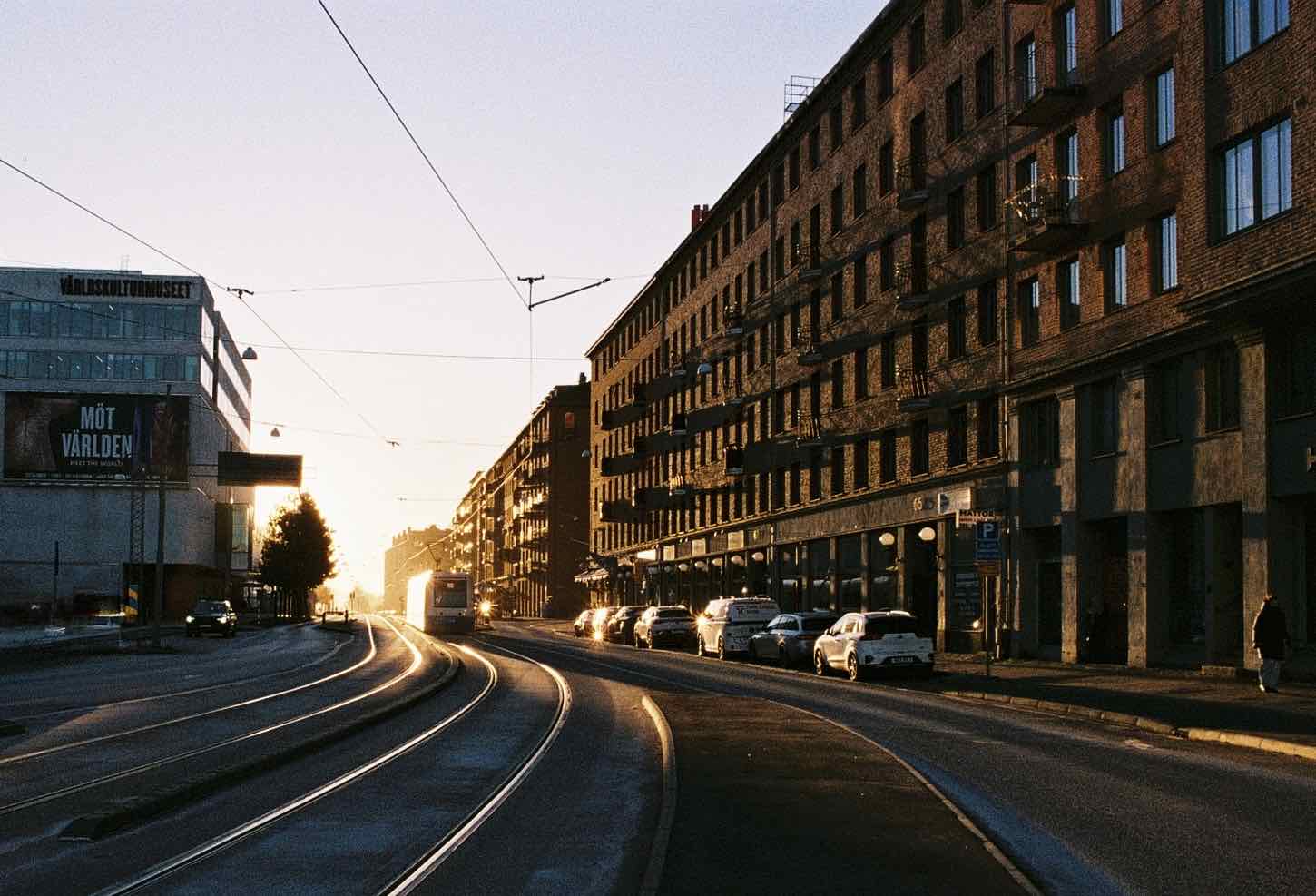 Ride into the sunset shot on Kodak Gold 200 with a Nikon FM2, developed at Götaplatsen foto, by Green