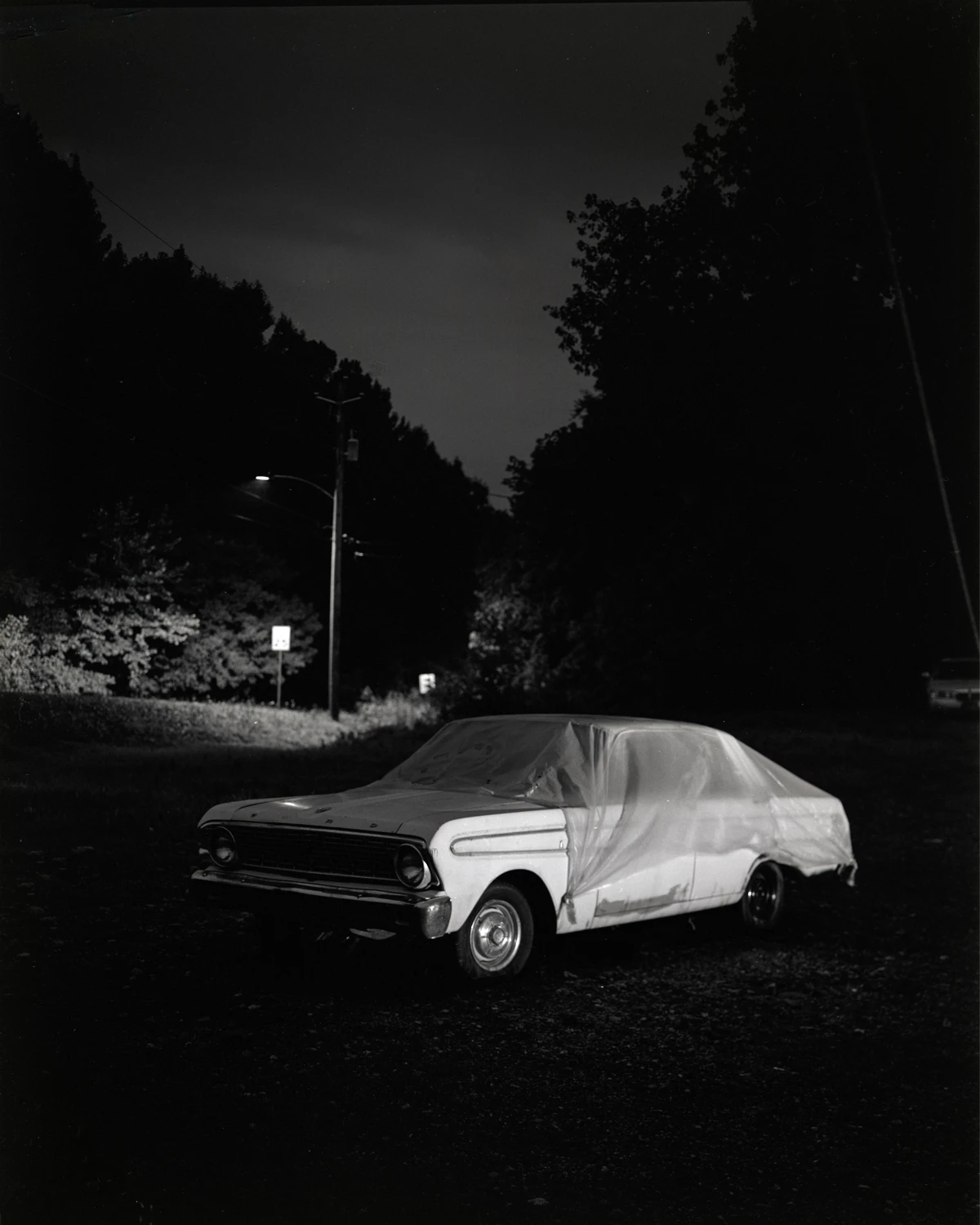 Old Ford in Late Evening shot on Kodak T-Max 400 with a Toyo View 45CX, by Richard Vialet, ASC