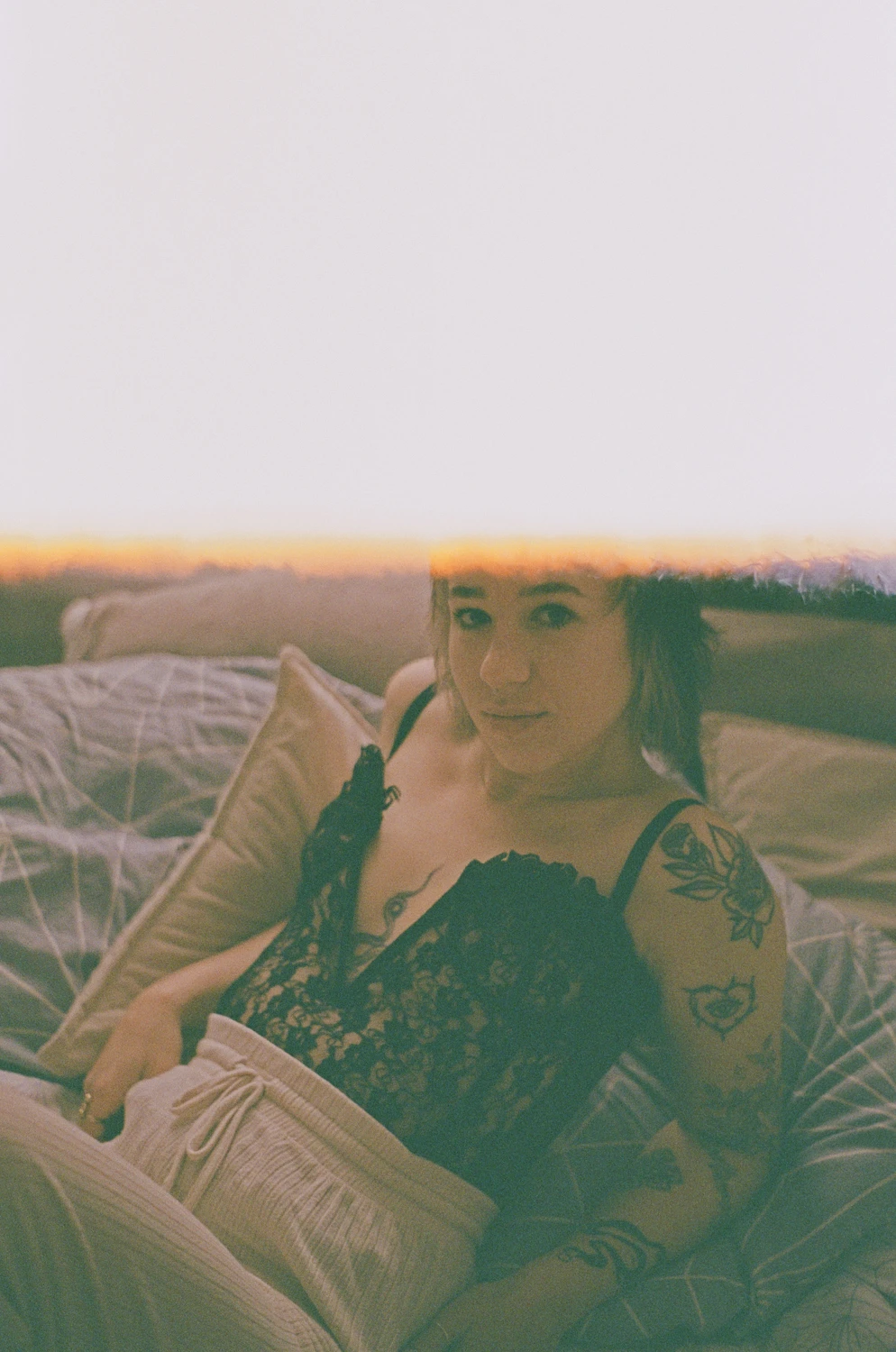 A shot on Dubblefilm Bubblegum 200 with a Minolta X-700, developed at Nation Photo, by Marmotine