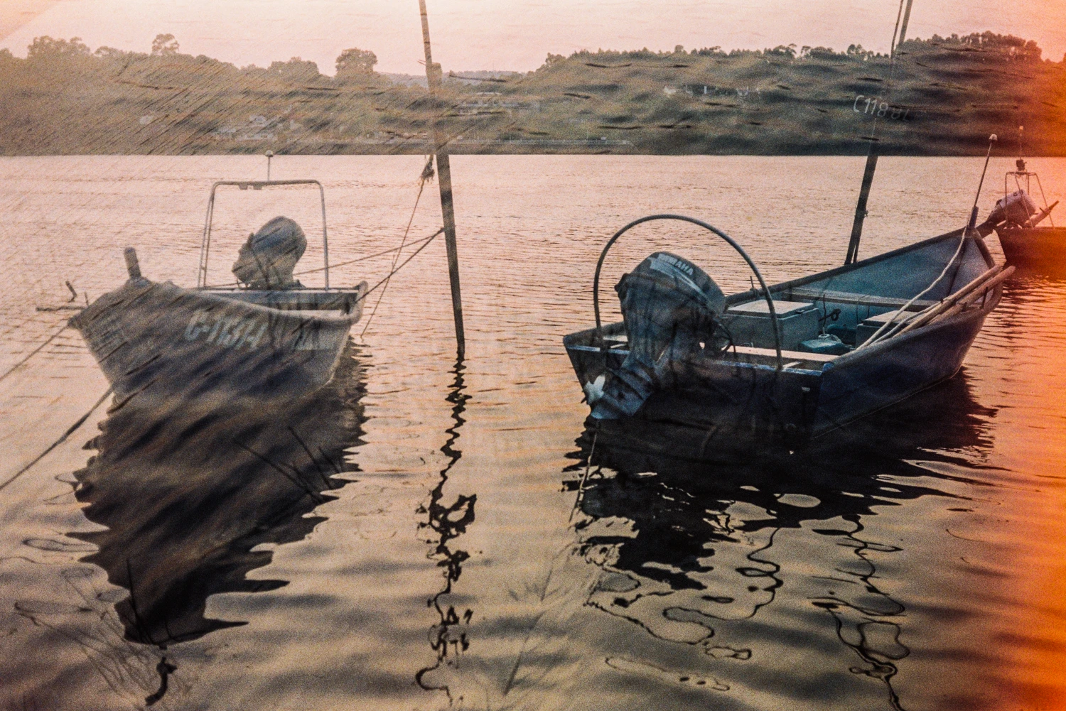 running to miss the sun shot on Kodak ColorPlus 200 with a Yashica Electro 35 GX, by oblivion