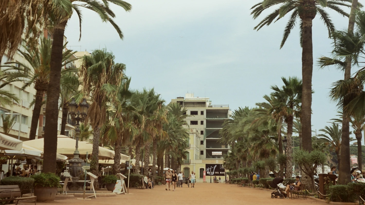 Lloret de Mar shot on Kodak Vision 3 50D with a Ihagee Exa 1a, by Gost