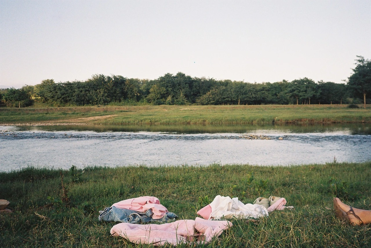 On the river shot on Kodak Gold 200 with a Ricoh XF-30, by mariam.zh