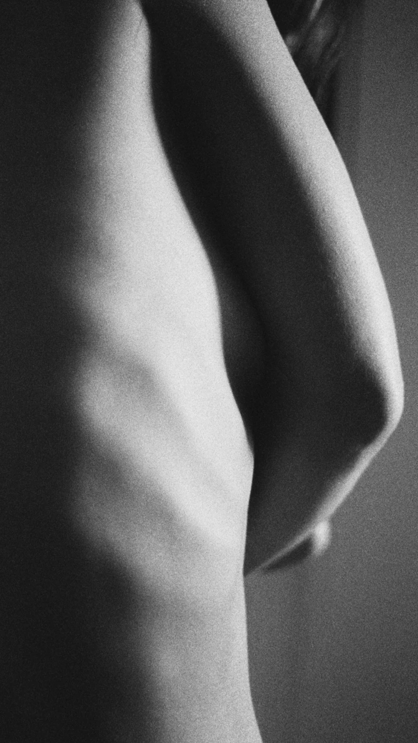 Skin texture shot on Ilford Delta 3200 with a Konica FC-1, developed at Carmencita, by Fya