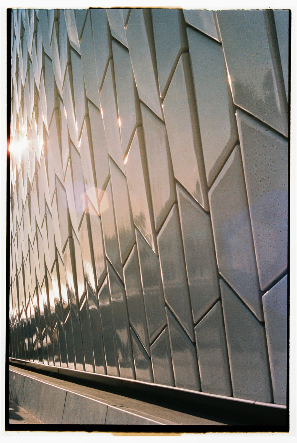 Sunset at the museum shot on Kodak Portra 400 with a Yashica FX-3, by LauraDeus