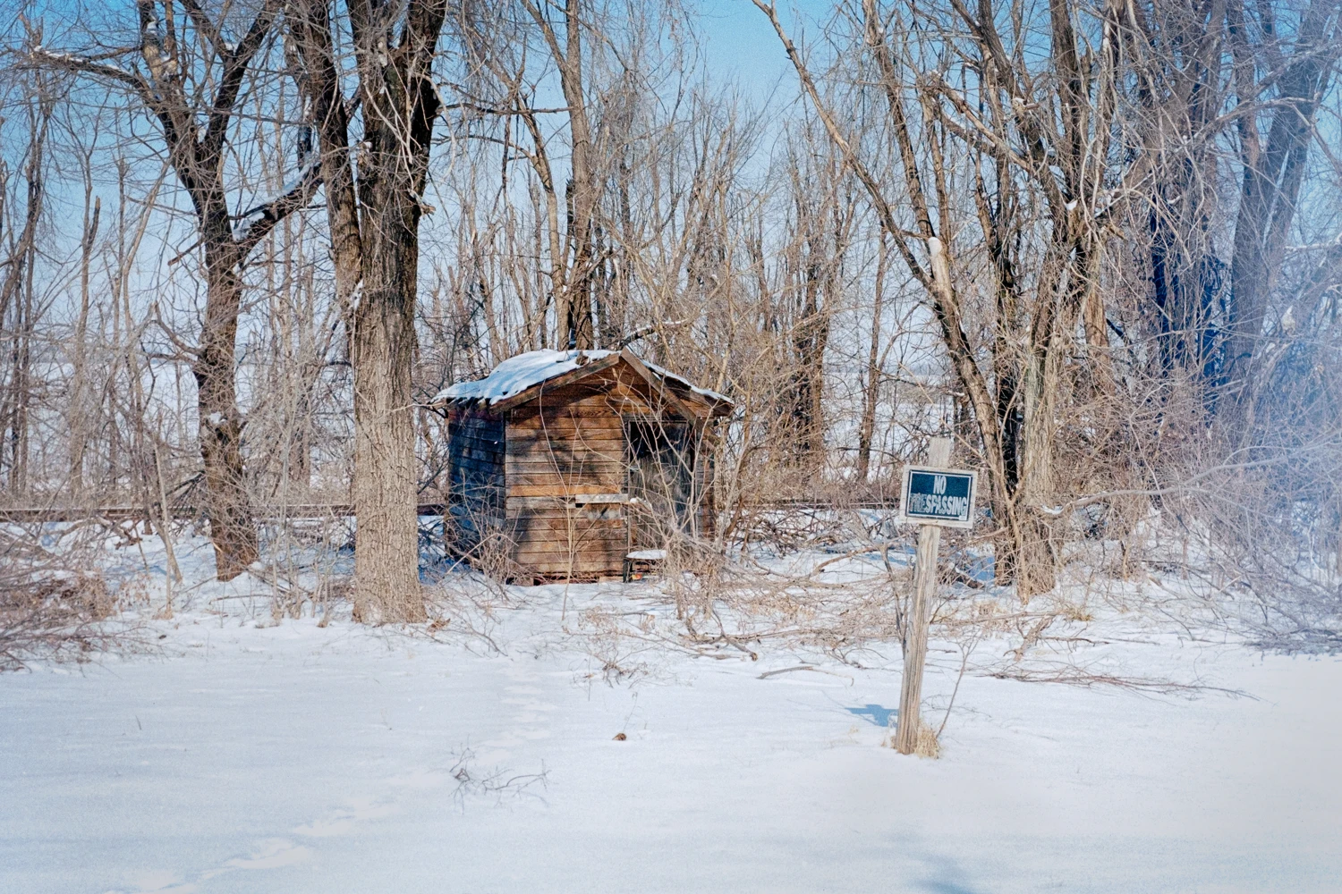 No Trespassing shot on Fujifilm FujiColor C200 with a Ricoh XR-7, by Cray