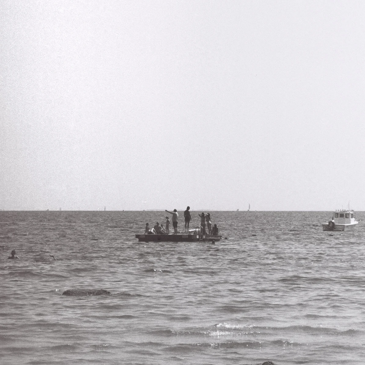 stranded in the summer shot on Ilford HP5 Plus 400 with a Leica R6.2, by Zach Nicholson