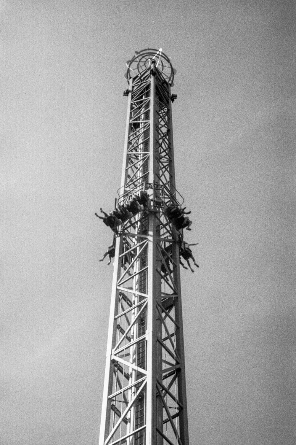 tivoli shot on Foma Fomapan 200 Creative with a Rollei Giro 70, by Winnie