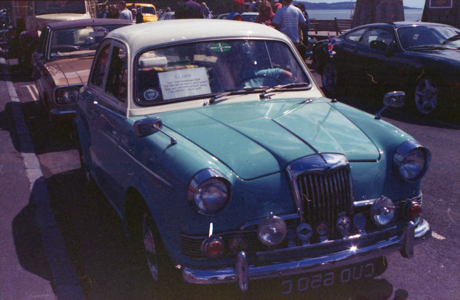 TAS Riley 1.5 shot on Nevo film 400 with a Nikon F501, by Mikey M