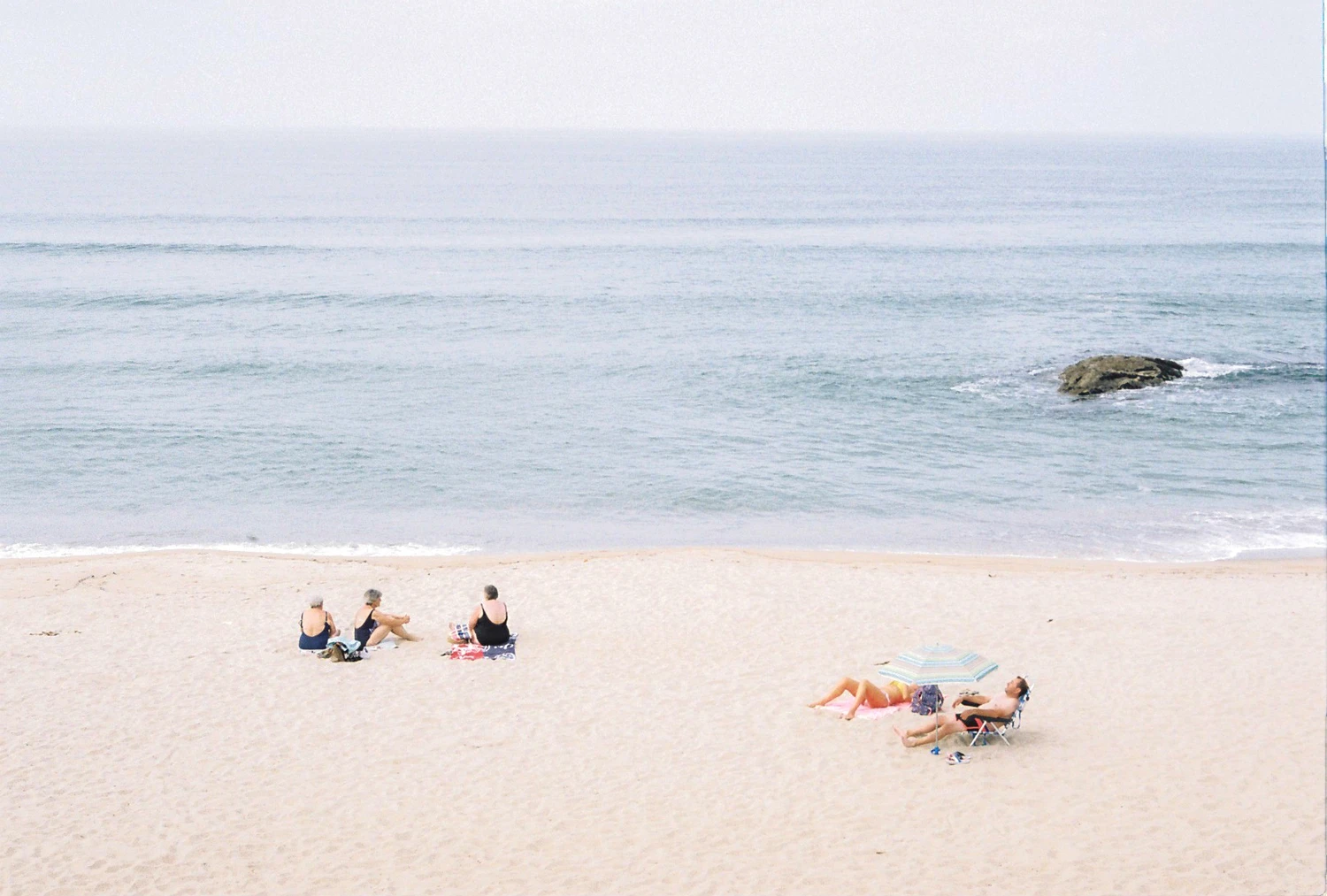 Film photo shot on Kodak ColorPlus 200 with a Nikon FE, developed at Labografico, by Guillermo Janeiro Alfageme
