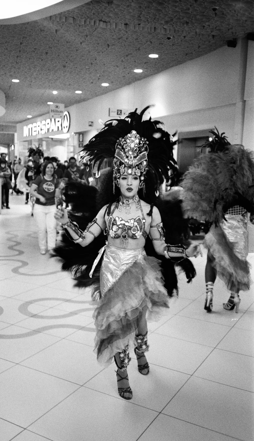 Film photo shot on Kodak T-Max 400 with a Yashica T3 Super, by Kevin Geronimo Brandtner