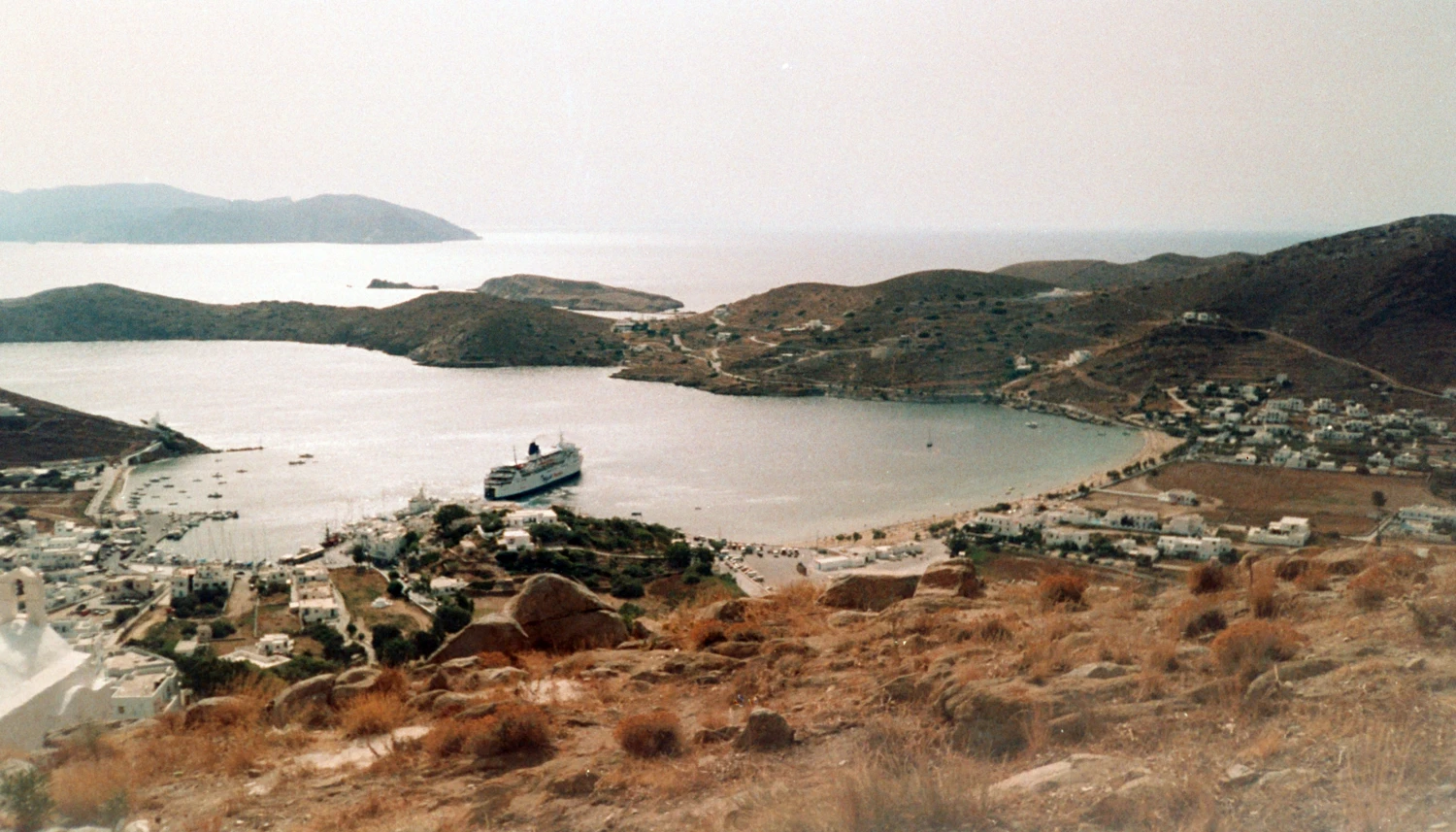 Ios shot on Kodak Gold 200 with a Canon Ixus 270 APS, by Ciaran