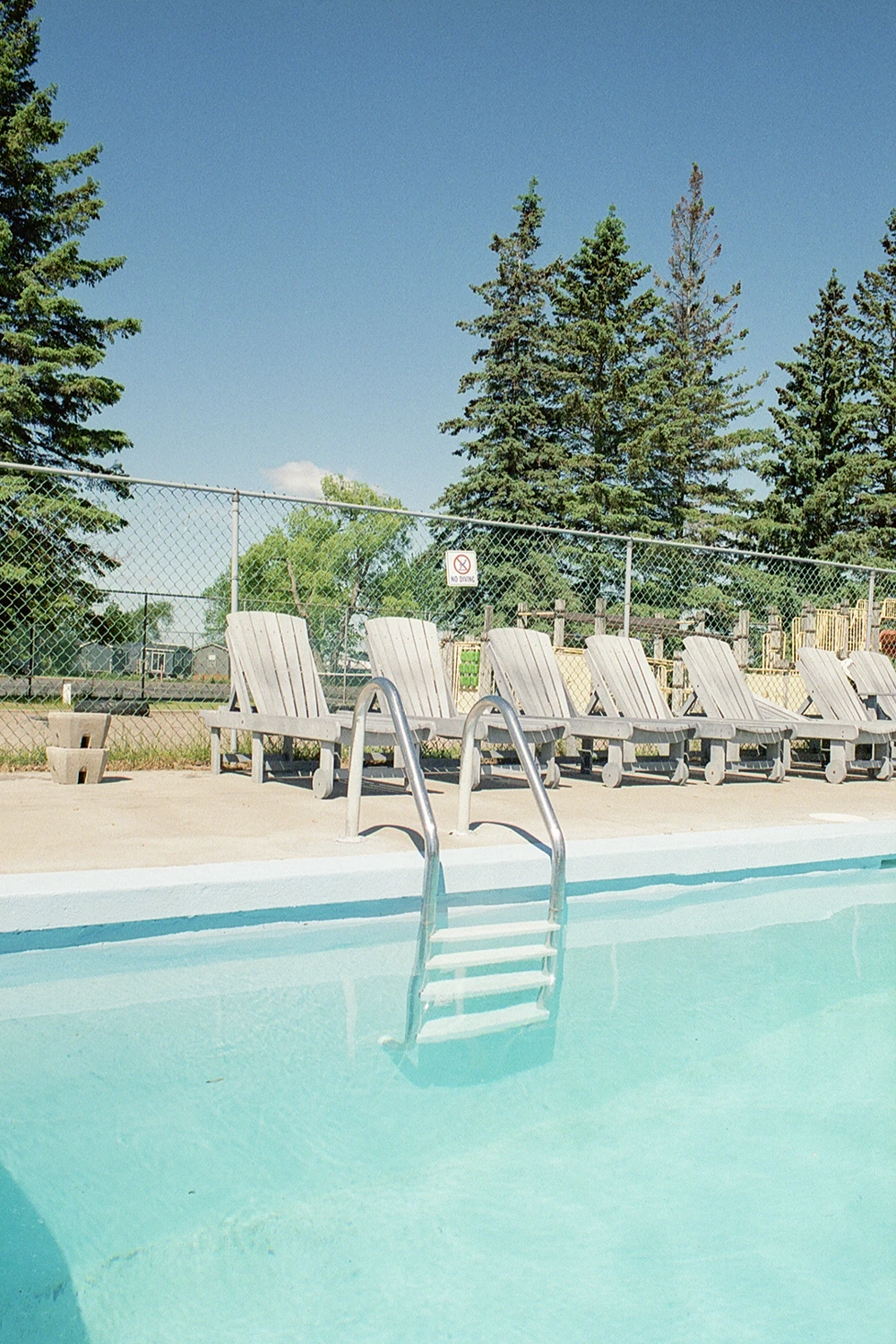 Summer Vibe shot on Fujifilm FujiColor C200 with a Nikon F4e, by Alireza Ahari