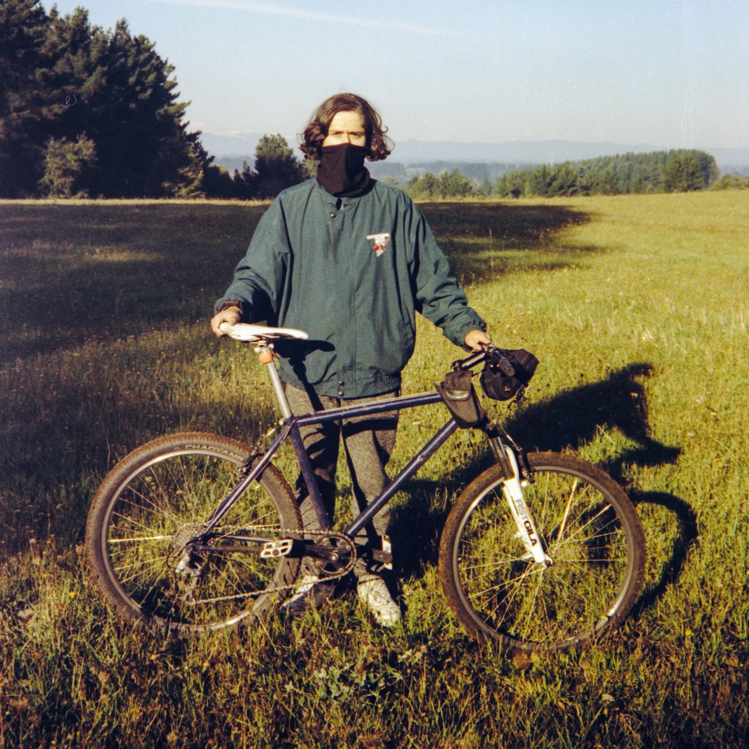 Alonso.film shot on Kodak Vision 3 250D with a Mamiya 135EF, by Alonso.film
