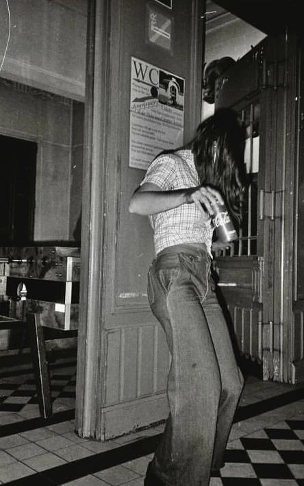 Hold Tight - Dave Dee, Dozy, Beaky, Mick & Tich shot on Kodak T-Max 400 with a Yashica T3, by Stefan Pum